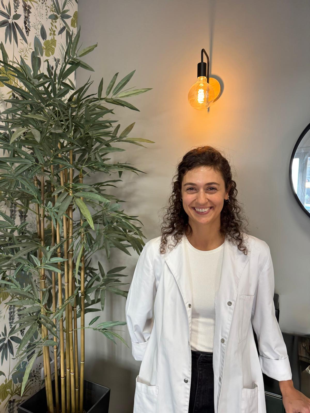 Dra. Laura Otero Medina, médico especialista en estética en Vigo